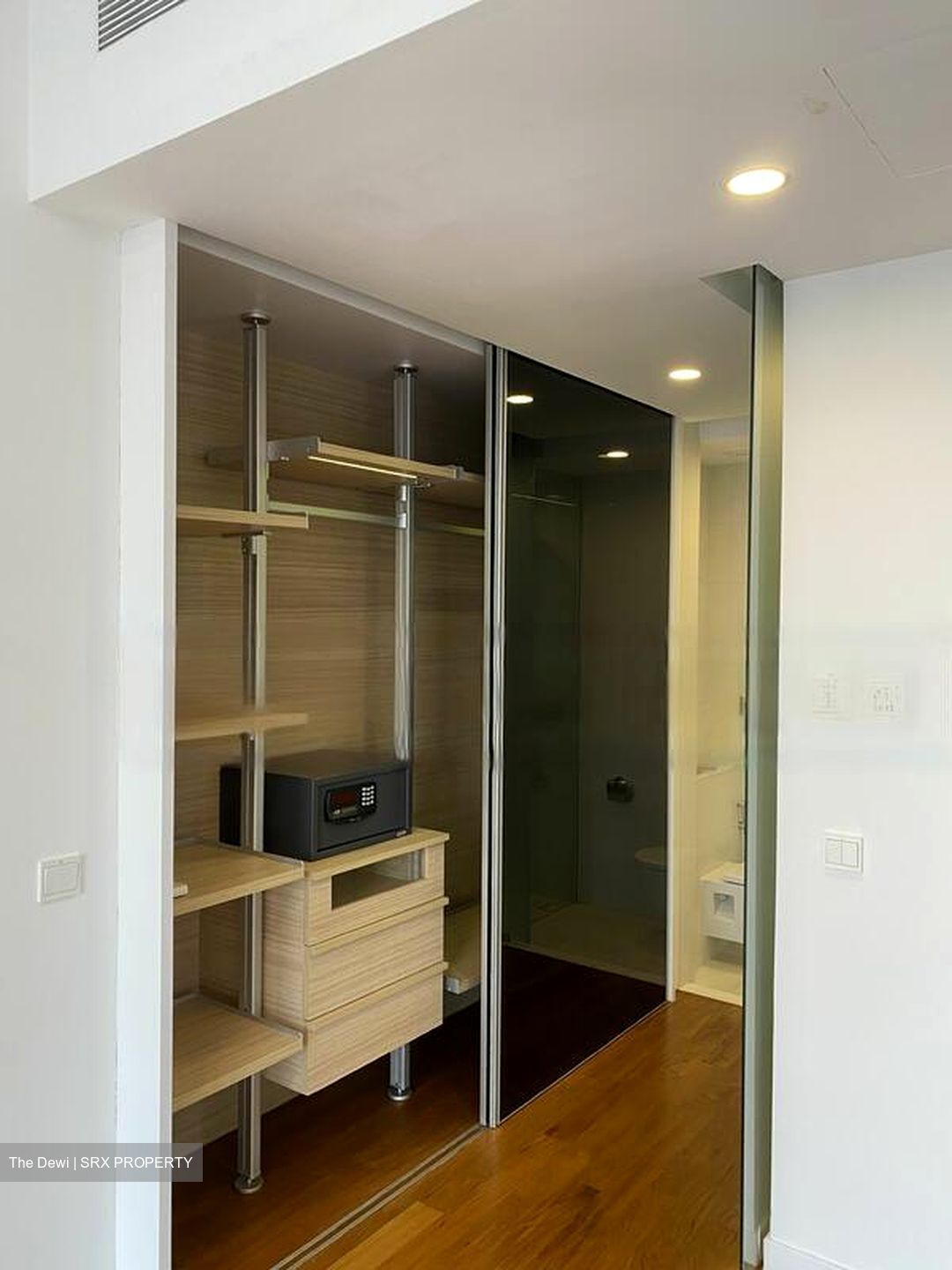 Cyan (D10), Condominium #454840691